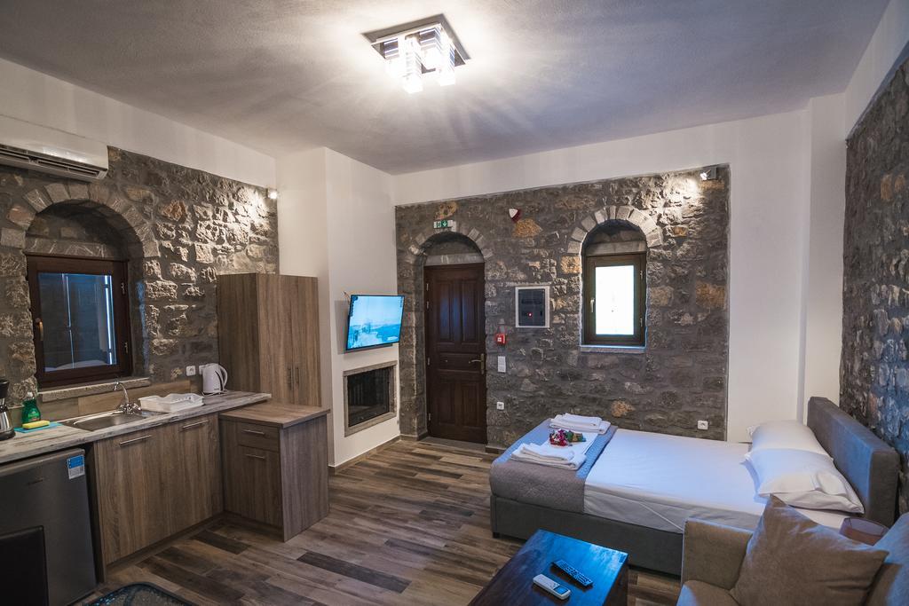 Avgonima All Seasons Hotel Экстерьер фото
